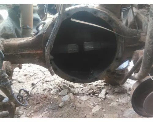 EATON-SPICER RDP40 AXLE HOUSING, REAR (REAR)