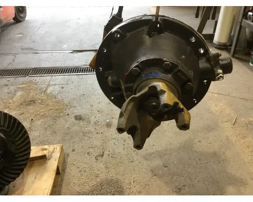 EATON-SPICER RDP41R529 DIFFERENTIAL ASSEMBLY REAR REAR