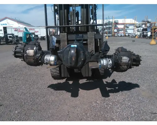 EATON-SPICER RDP41 AXLE HOUSING, REAR (REAR)