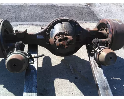 EATON-SPICER RS381 AXLE ASSEMBLY, REAR (REAR)