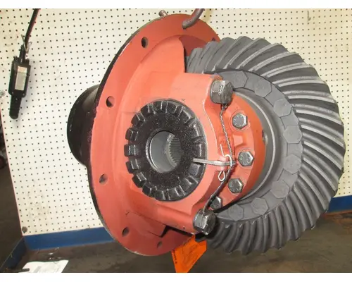 EATON-SPICER RS402R370 DIFFERENTIAL ASSEMBLY REAR REAR
