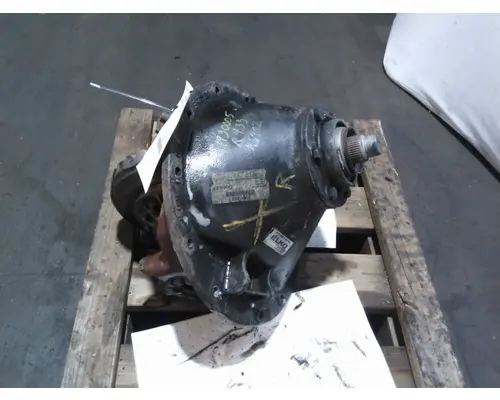 EATON-SPICER RS402R390 DIFFERENTIAL ASSEMBLY REAR REAR