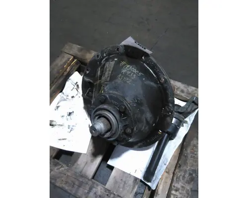 EATON-SPICER RS402R390 DIFFERENTIAL ASSEMBLY REAR REAR