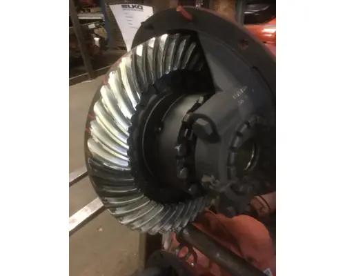 EATON-SPICER RS402R717 DIFFERENTIAL ASSEMBLY REAR REAR