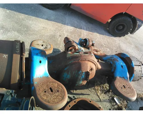 EATON-SPICER RS402 AXLE HOUSING, REAR (REAR)