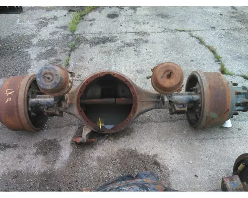 EATON-SPICER RS402 AXLE HOUSING, REAR (REAR)