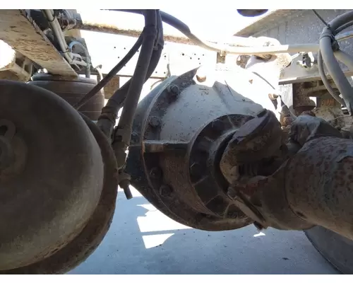 EATON-SPICER RS404R370 DIFFERENTIAL ASSEMBLY REAR REAR