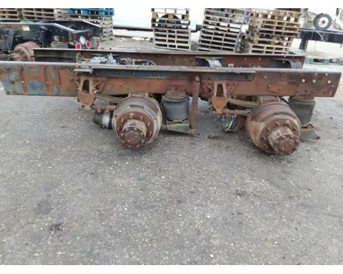 EATON-SPICER RS404R390 DIFFERENTIAL ASSEMBLY REAR REAR