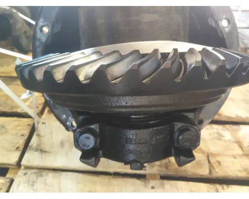 EATON-SPICER RS404R390 DIFFERENTIAL ASSEMBLY REAR REAR