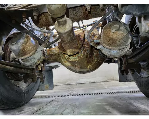 EATON-SPICER RS404R411 DIFFERENTIAL ASSEMBLY REAR REAR