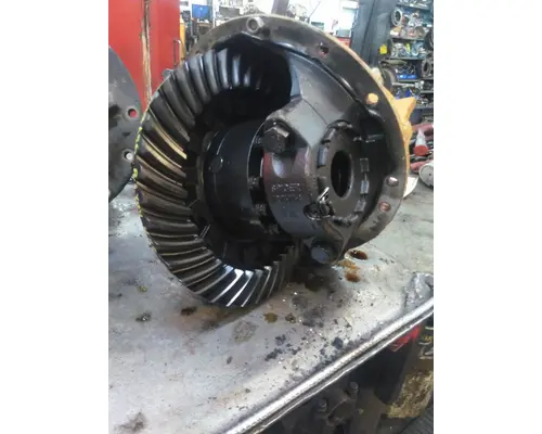 EATON-SPICER RS404R488 DIFFERENTIAL ASSEMBLY REAR REAR
