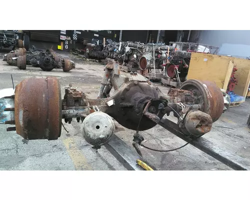 EATON-SPICER RS404 AXLE ASSEMBLY, REAR (REAR)