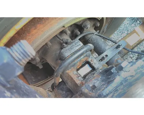 EATON-SPICER RS404 AXLE ASSEMBLY, REAR (REAR)