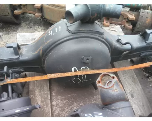 EATON-SPICER RS404 AXLE HOUSING, REAR (REAR)