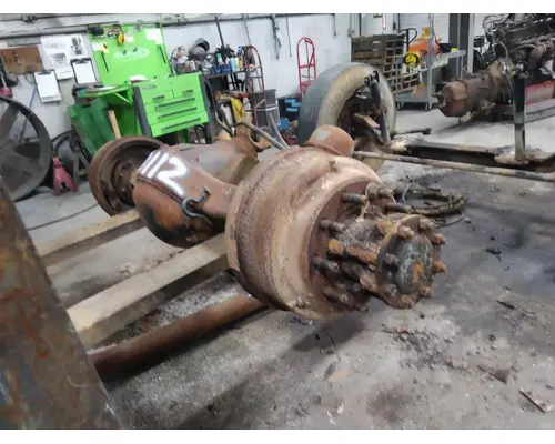 EATON-SPICER RS404 AXLE HOUSING, REAR (REAR)