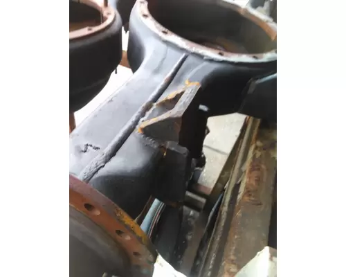 EATON-SPICER RS404 AXLE HOUSING, REAR (REAR)