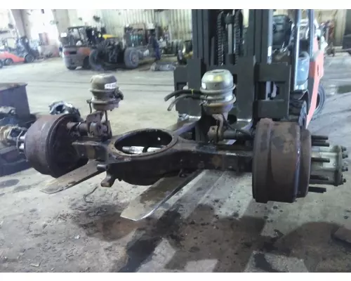 EATON-SPICER RS404 AXLE HOUSING, REAR (REAR)