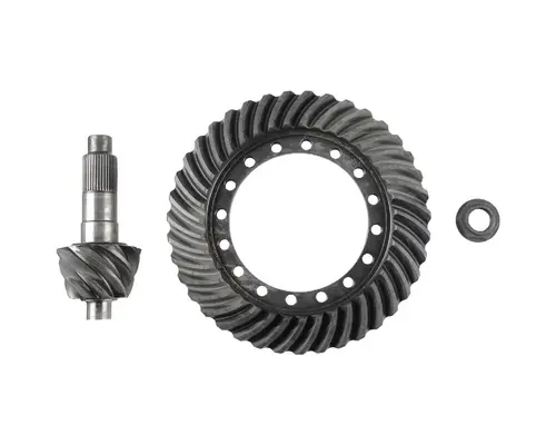EATON-SPICER RS404 RING GEAR AND PINION