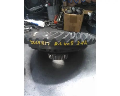 EATON-SPICER RS405 RING GEAR AND PINION