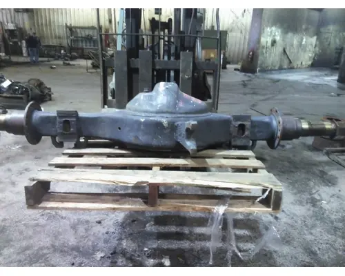 EATON-SPICER RS461 AXLE HOUSING, REAR (REAR)