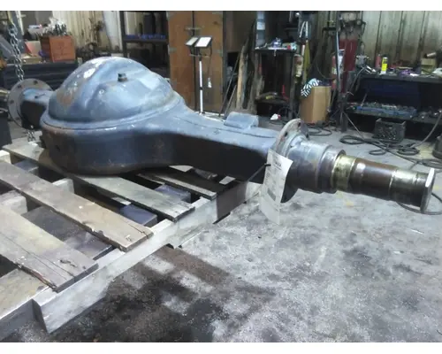 EATON-SPICER RS461 AXLE HOUSING, REAR (REAR)