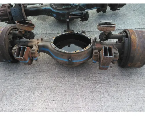 EATON-SPICER RS461 AXLE HOUSING, REAR (REAR)