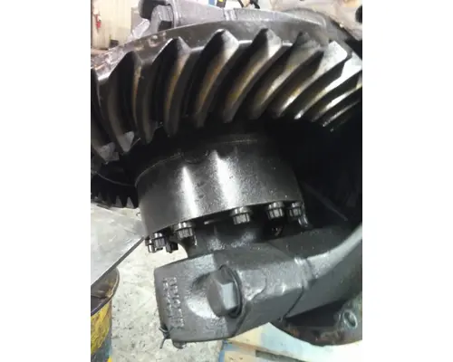 EATON-SPICER RSH40R325 DIFFERENTIAL ASSEMBLY REAR REAR