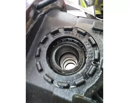 EATON-SPICER RSH40R336 DIFFERENTIAL ASSEMBLY REAR REAR
