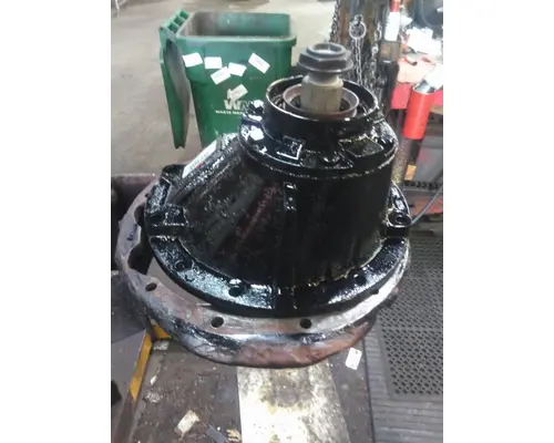 EATON-SPICER RSP40R370 DIFFERENTIAL ASSEMBLY REAR REAR