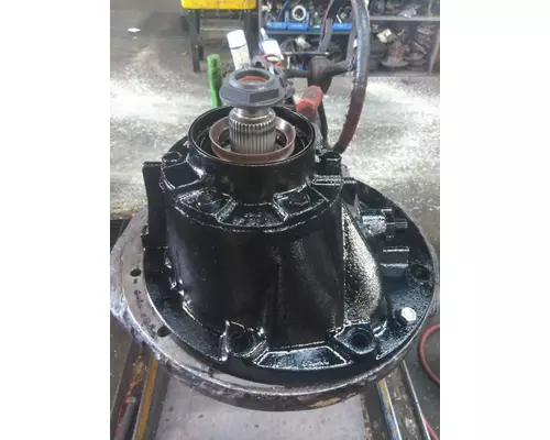 EATON-SPICER RSP40R390 DIFFERENTIAL ASSEMBLY REAR REAR