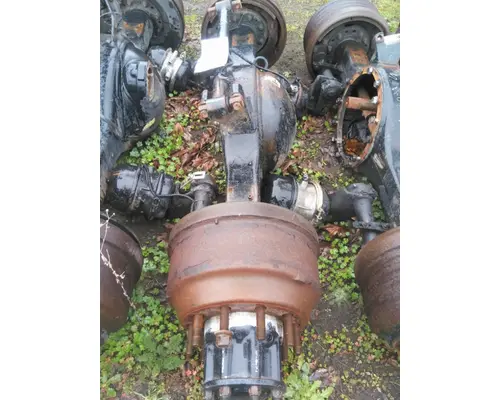 EATON-SPICER RSP40 AXLE HOUSING, REAR (REAR)