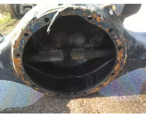 EATON-SPICER RSP40 AXLE HOUSING, REAR (REAR)