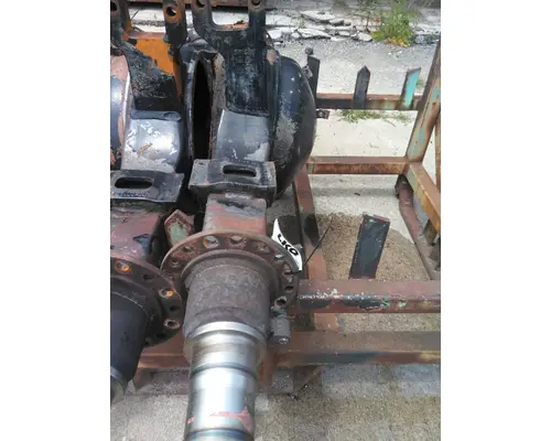 EATON-SPICER RSP40 AXLE HOUSING, REAR (REAR)