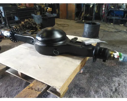 EATON-SPICER RSP41 AXLE HOUSING, REAR (REAR)