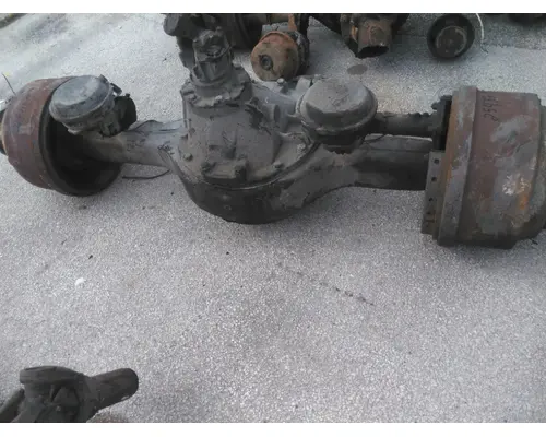 EATON-SPICER RST41 AXLE ASSEMBLY, REAR (REAR)