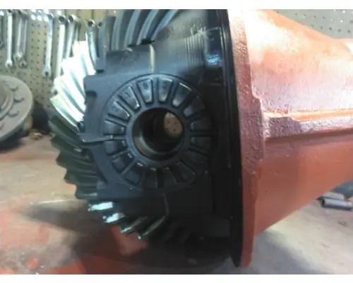 EATON-SPICER RT461R411 DIFFERENTIAL ASSEMBLY REAR REAR