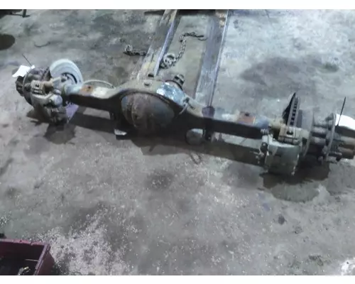 EATON-SPICER S110 AXLE ASSEMBLY, REAR (REAR)