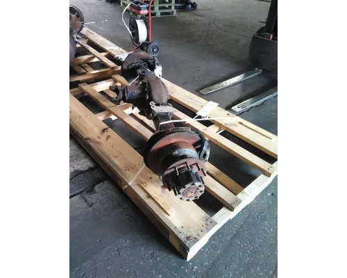 EATON-SPICER S110 AXLE ASSEMBLY, REAR (REAR)
