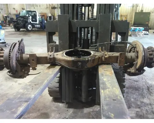 EATON-SPICER S110 AXLE HOUSING, REAR (REAR)