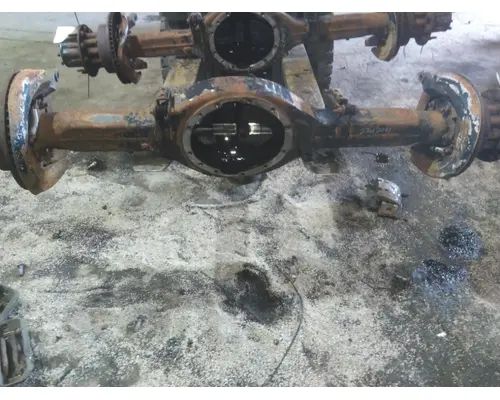EATON-SPICER S110 AXLE HOUSING, REAR (REAR)