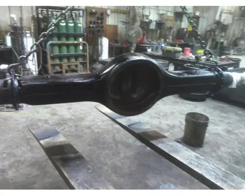 EATON-SPICER S21140 AXLE HOUSING, REAR (REAR)