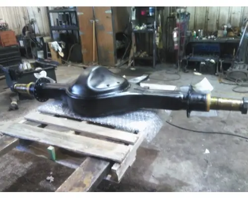 EATON-SPICER S23170 AXLE HOUSING, REAR (REAR)