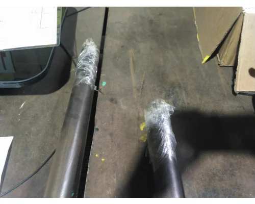 EATON-SPICER  AXLE SHAFT