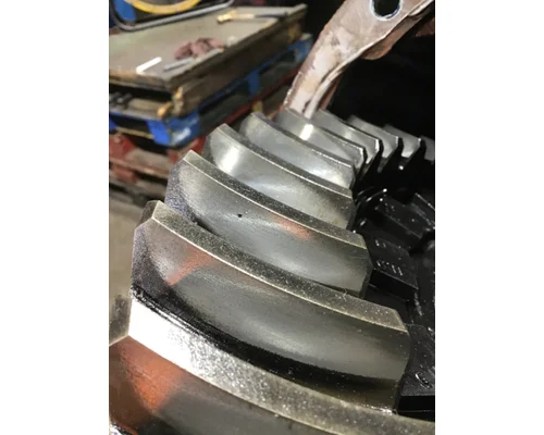 EATON 17060-S Rears (Rear)
