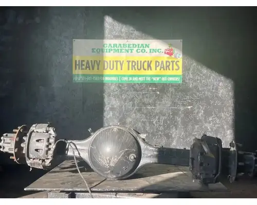 EATON 17060S Axle Housings (Rear)