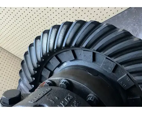 EATON 17060S Rear Rears (Tandem Rear or Single)