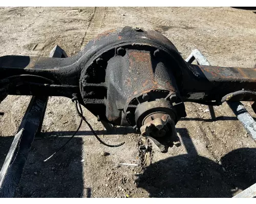 EATON 19060S Axle Assembly, Rear