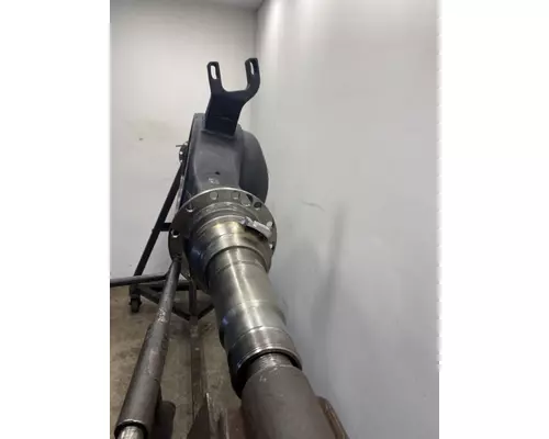 EATON 19060S Axle Housing (Rear)