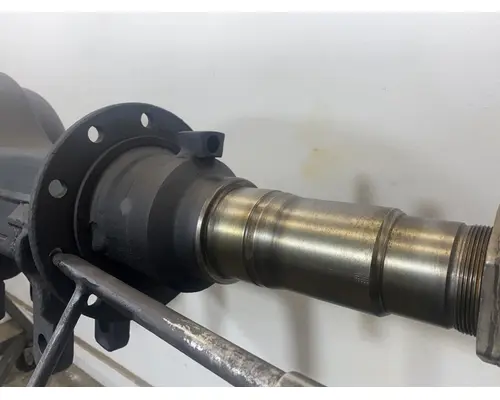 EATON 19060S Axle Housing (Rear)