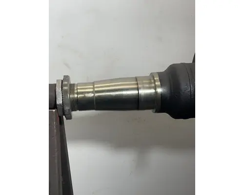 EATON 19060S Axle Housing (Rear)